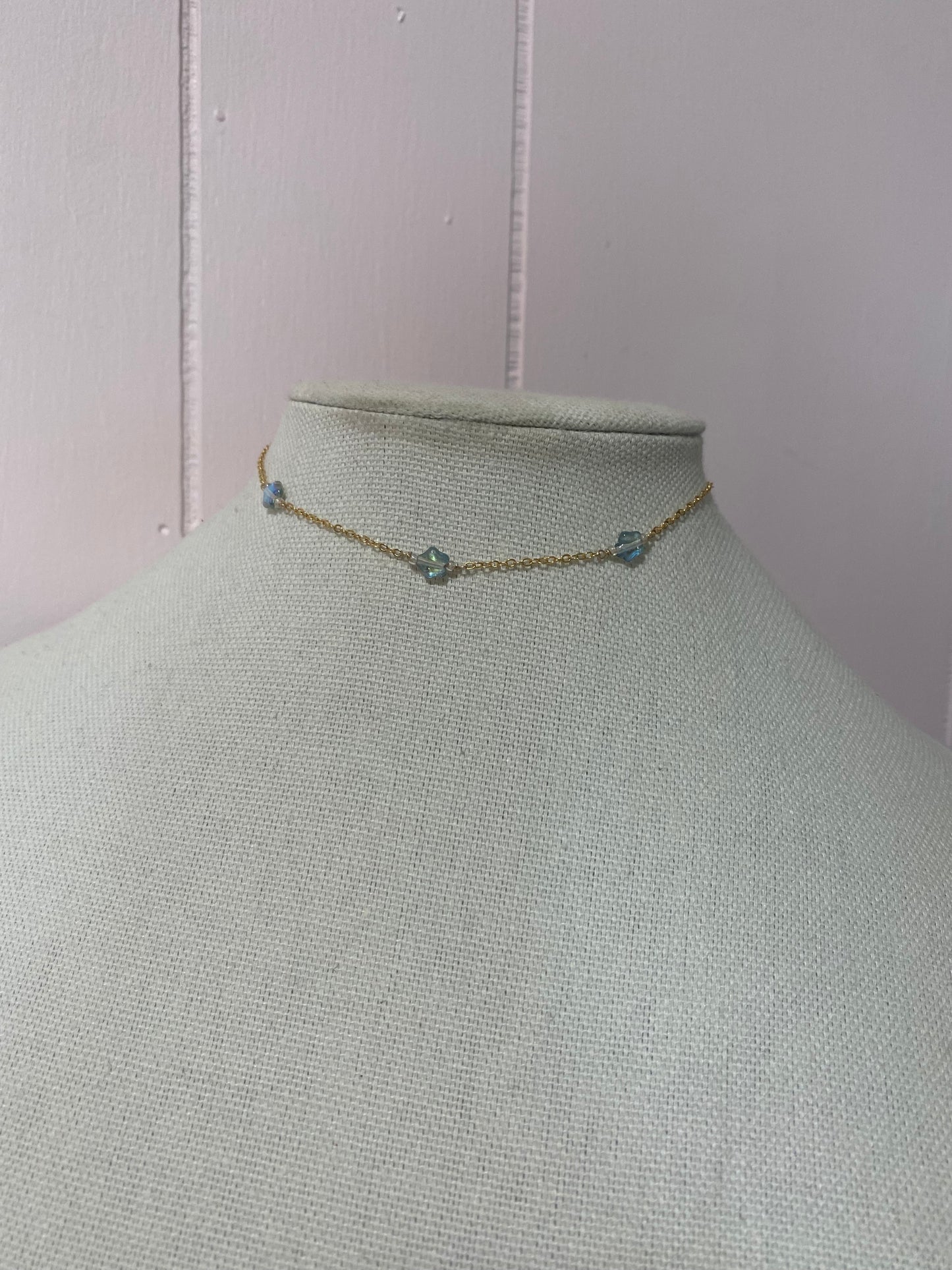 Triple Star Choker